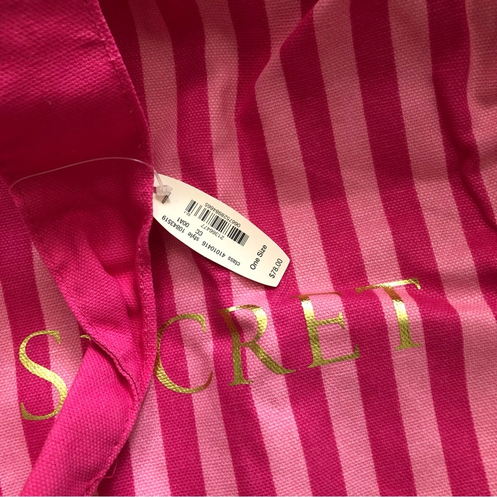 Victoria's Secret Striped Weekender Bag - Picture 2 of 4